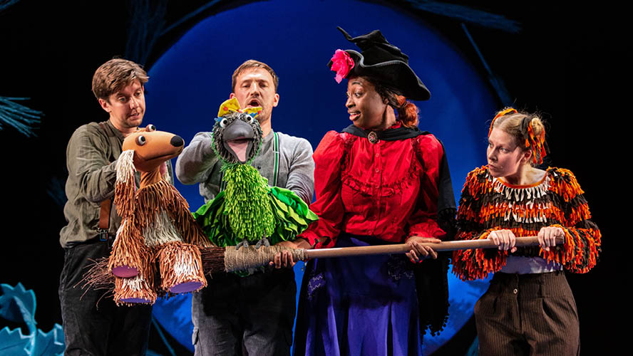 Room On The Broom | Lyric Theatre, London | Book Tickets